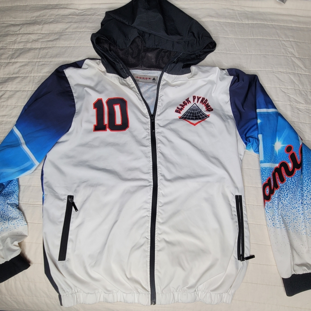 Black Pyramid Jacket Windbreaker Limited Edition Large